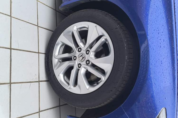 Used Honda Accord 2018 260TURBO Elite Edition China VI Left Front Wheel Hub