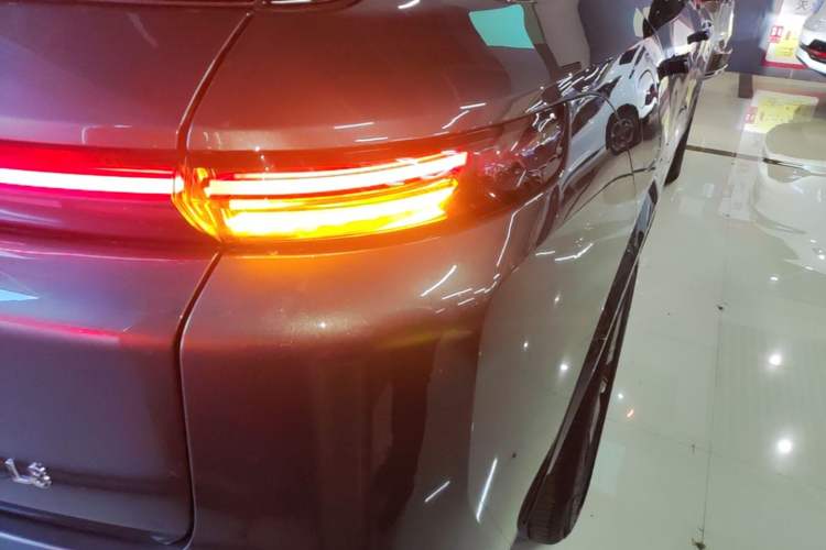 Used Li Auto L8 2024 Pro Model Right Rear Taillight