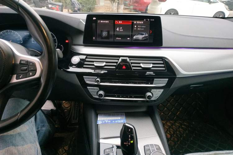 Used BMW 5 Series (Import) 2019 Restyled 525i M Sport Package
