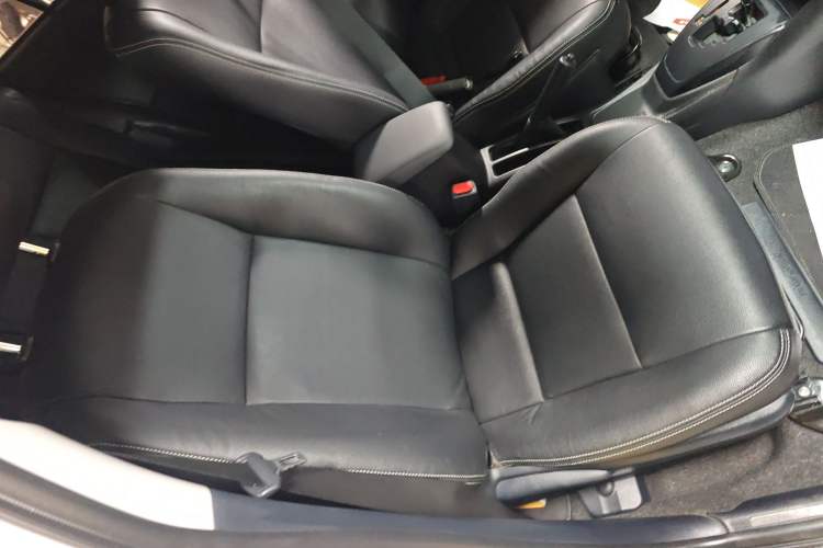 Used Toyota YARiS L Zhi Xuan 2016 Revised 1.5E CVT Charming Edition