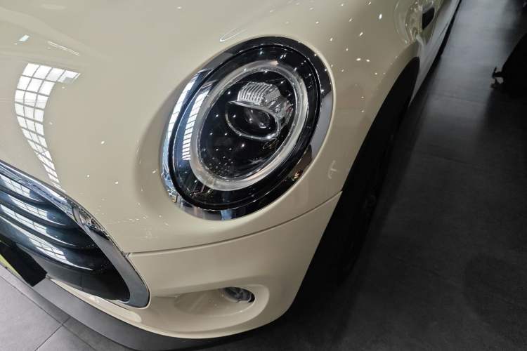 Used MINI 2021 1.5T COOPER Artist Five-Door Edition Left Front Headlight