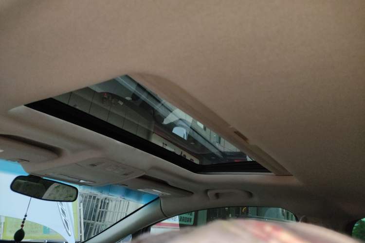 Used Buick GT 2010 GT 1.6L Manual Entry-Level Model Headliner