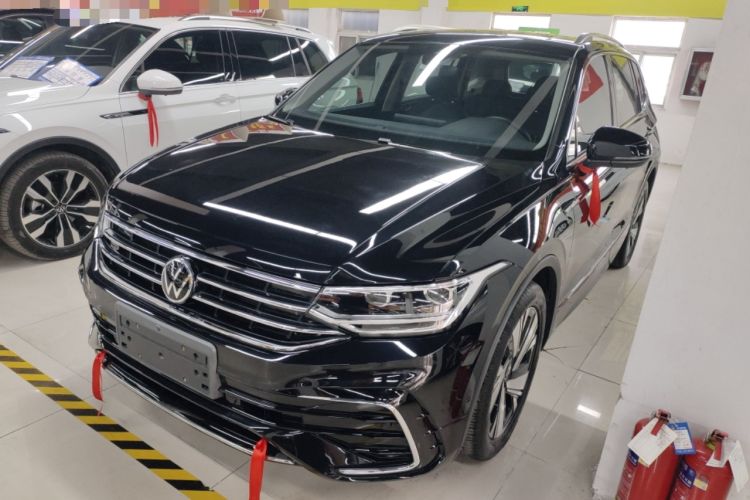 Used Volkswagen Tiguan L 2023 Restyled 330TSI Automatic Two-Wheel Drive R-Line Enhanced Comfort Version