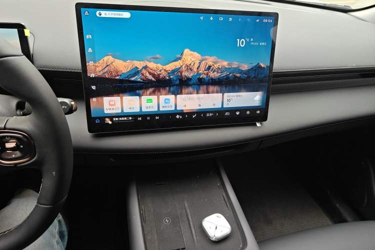 Used Baojun Enjoy 2025 All-Electric 600km Luxury Edition
