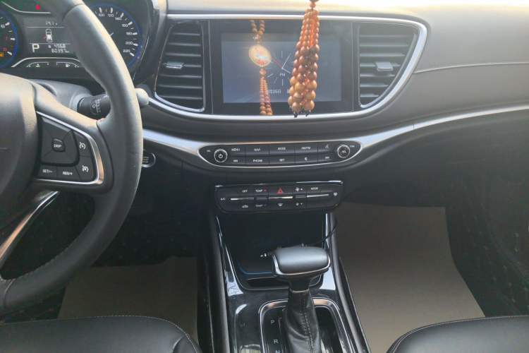 Used GAC Trumpchi GA4 2018 150N Automatic Luxury Edition Audio And AC Panel