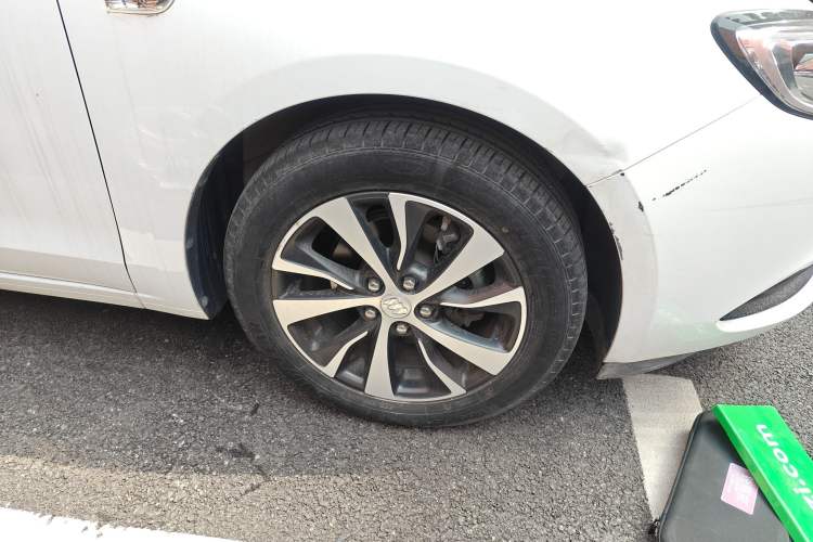 Used Buick Excelle GX 2019 18T Automatic Connected Elite Model China VI Standard