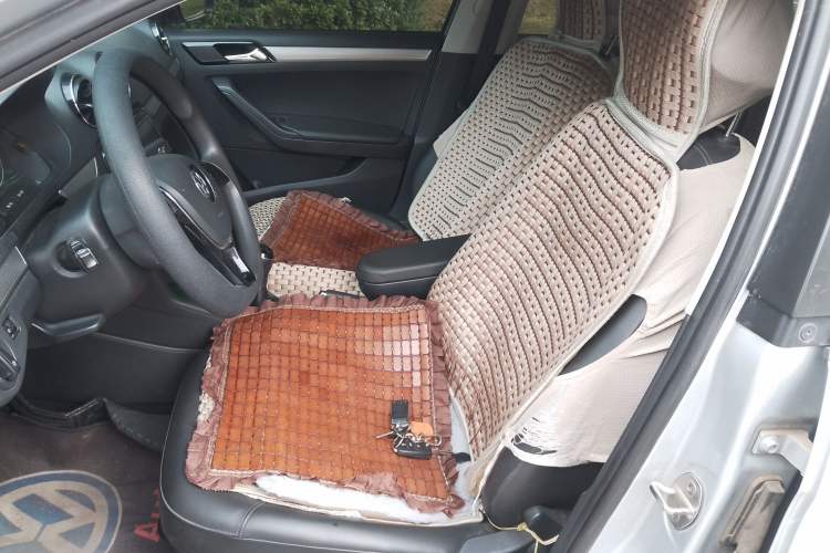 Used Volkswagen Jetta 2017 1.5L Manual Comfort Model Driver Seat