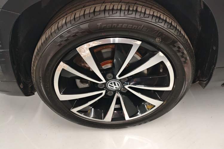 Used Volkswagen Tharu 2019 280TSI Two-Wheel Drive Luxury Version China VI Standard
