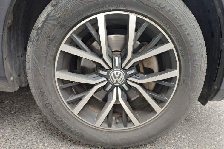 Used Volkswagen Tiguan L 2018 330TSI Automatic Two-Wheel Drive Luxury Edition