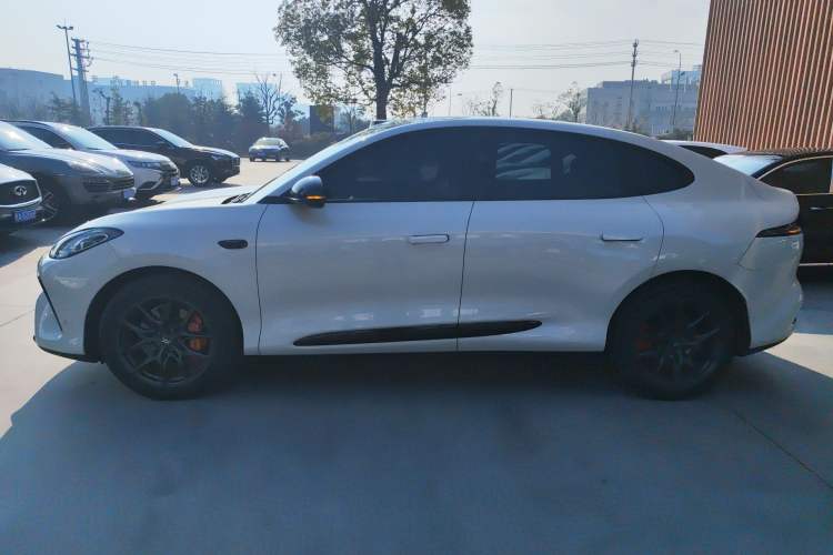 Used IM LS6 2023 Max Long-Range Version
