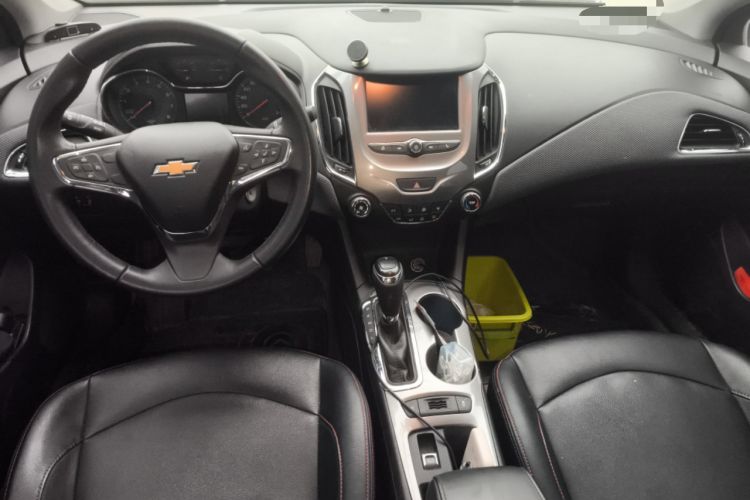 Used Chevrolet Cruze 2018 320 Automatic Pioneer Sunroof Edition