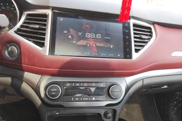 Used Haval H6 Coupe 2019 1.5T Automatic Two-Wheel Drive Elite Version China VI Standard Audio And AC Panel