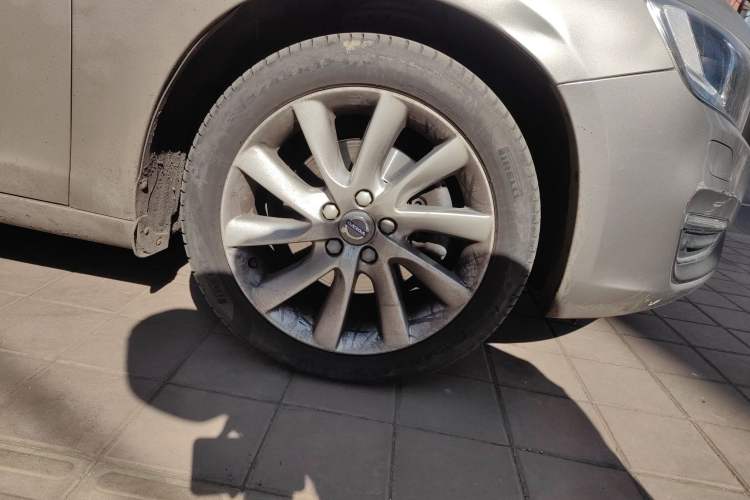 Used Volvo S60 2016 S60L T4 Zhiyuan Edition
