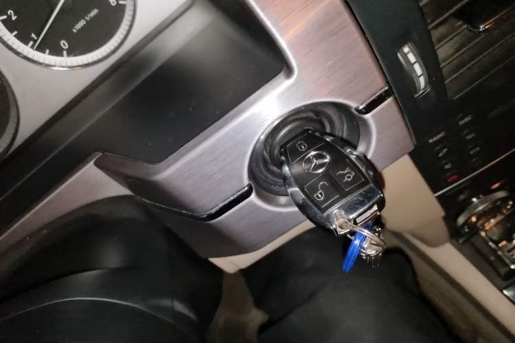 Used Mercedes-Benz GLK-Class 2011 GLK 300 4MATIC Fashion Model Vehicle Key