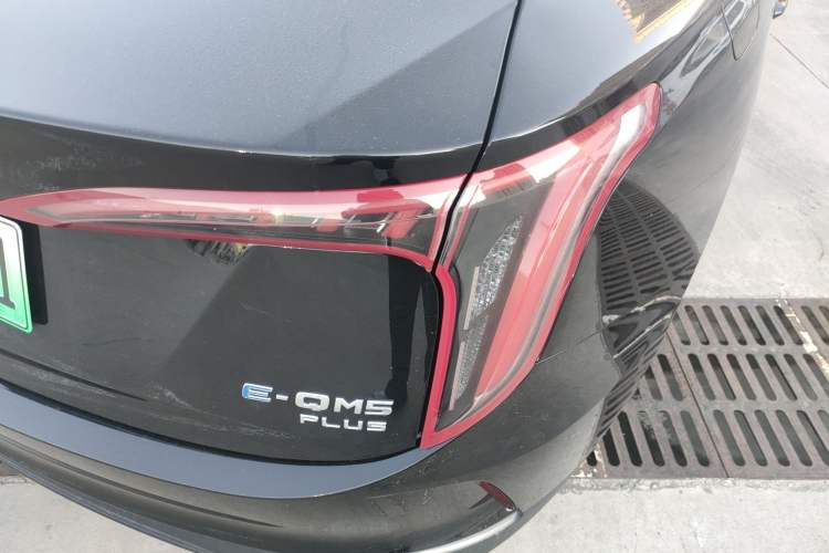 Used Hongqi E-QM5 2023 620km PLUS
