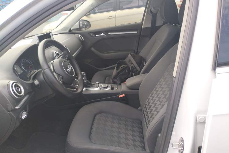 Used Audi A3 2016 Sportback 35 TFSI Ambition Left Front Seat