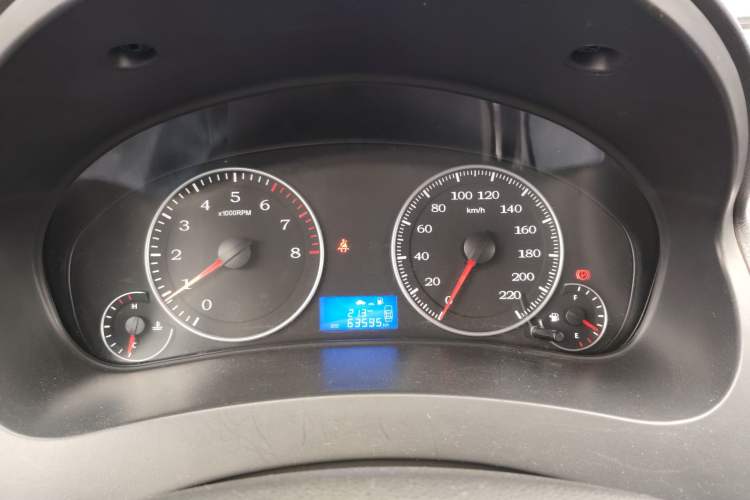 Used Geely Auto Diamond 2016 1.5L Manual Entry-Level Trim