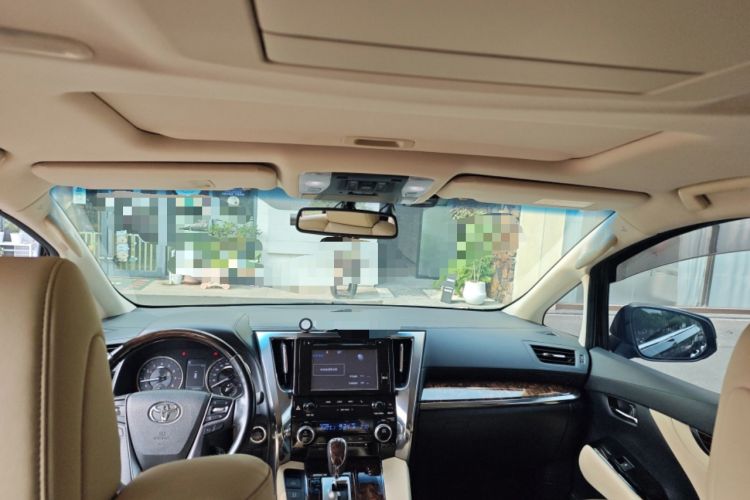 Used Toyota Alphard 2018 Revised Version 3.5L Luxury Edition