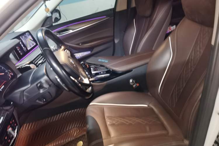 Used BMW 5 Series 2019 530Li xDrive Luxury Package Left Front Seat