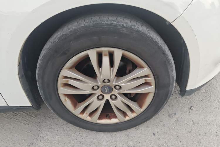 Used Ford Focus 2012 Sedan 1.6L Automatic Comfort Model
