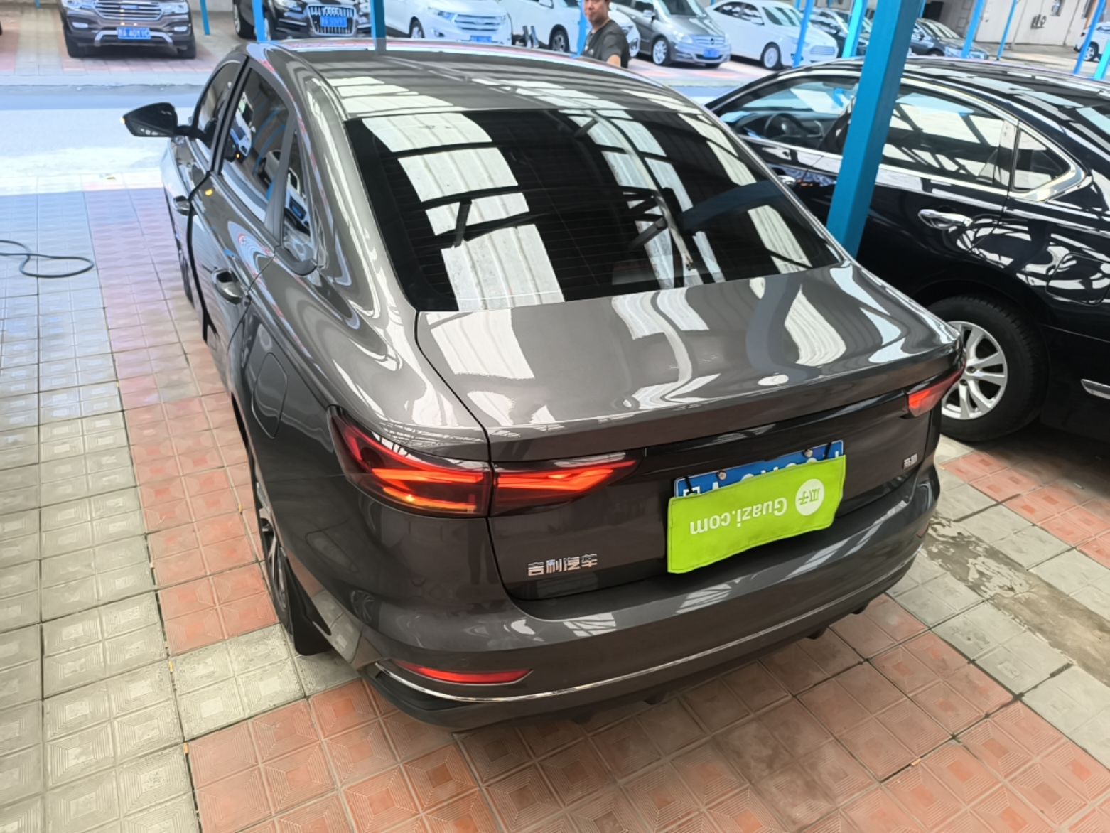 Geely Auto Emgrand 2025 4th Generation 1.5L CVT Longteng Edition — снимка 4