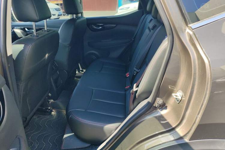 Used Nissan Qashqai 2023 Classic 2.0L CVT XV Comfort Edition
