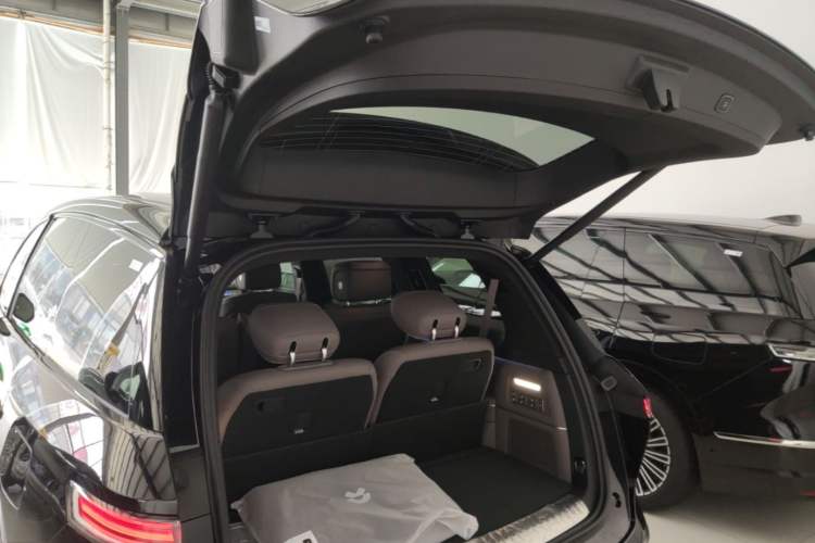 Used Nio ES8 2026 Model 6-seat Executive Luxury Edition Trunk
