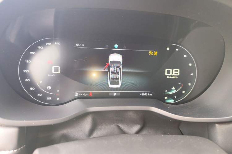 Used Roewe i5 2020 1.5L Automatic 4G Connected Leading Intelligent Driving Edition