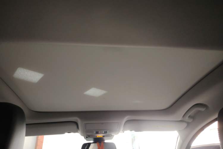 Used Jaguar XFL 2020 XFL 2.0T P200 Two-Wheel-Drive Elite Edition Headliner