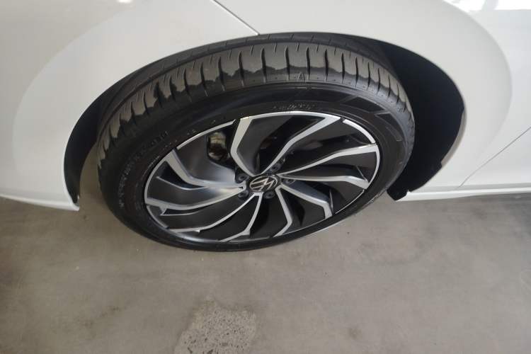 Used Volkswagen Golf 2021 280TSI DSG Pro Exterior 4