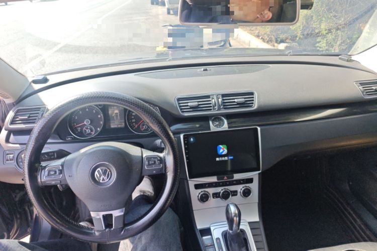 Used Volkswagen Magotan 2011 1.8TSI DSG Luxury Model Center Console