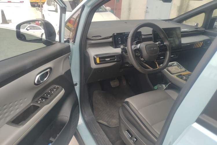 Used AION Y 2021 70 Enjoyment Tech Edition