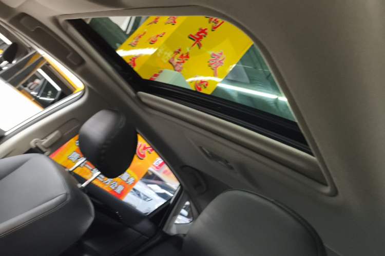 Used Nissan Sylphy 2021 Classic 1.6XL CVT Luxury Edition Headliner