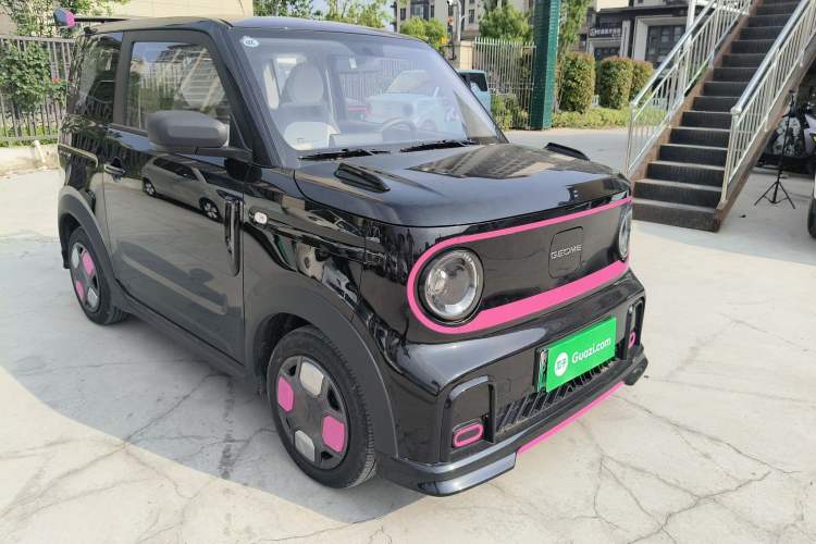 Used Geely Galaxy Panda 2025 210km Panda Kart Front Right 45 Deg