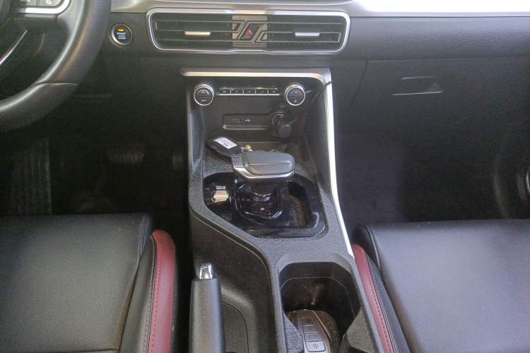 Used Geely Auto Coolray 2021 1.4T DCT Platinum Edition Gear Lever