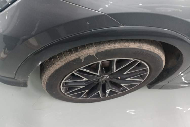 Used Audi Q5 e-tron 2023 40 e-tron Starry Edition Mecha Kit