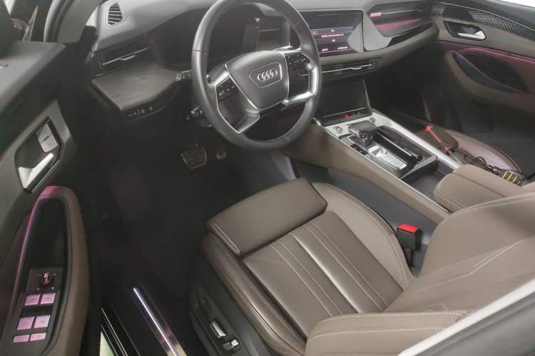 Used Audi Q6 2023 45 TFSI quattro Qiyun Edition Light Yulin Package Driver Seat