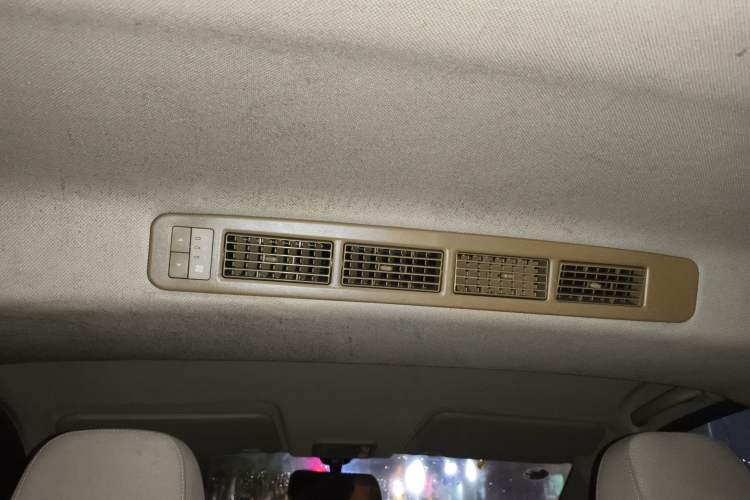 Used Wuling Hongguang 2021 1.5L S Standard Version LAR Headliner