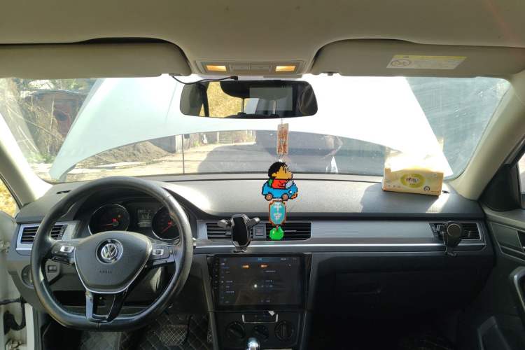 Used Volkswagen Bora 2018 1.5L Automatic Fashion Model
