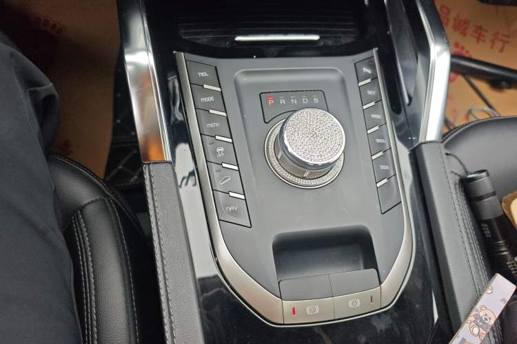 Used Zotye T700 2017 1.8T Dual-Clutch Luxury Model