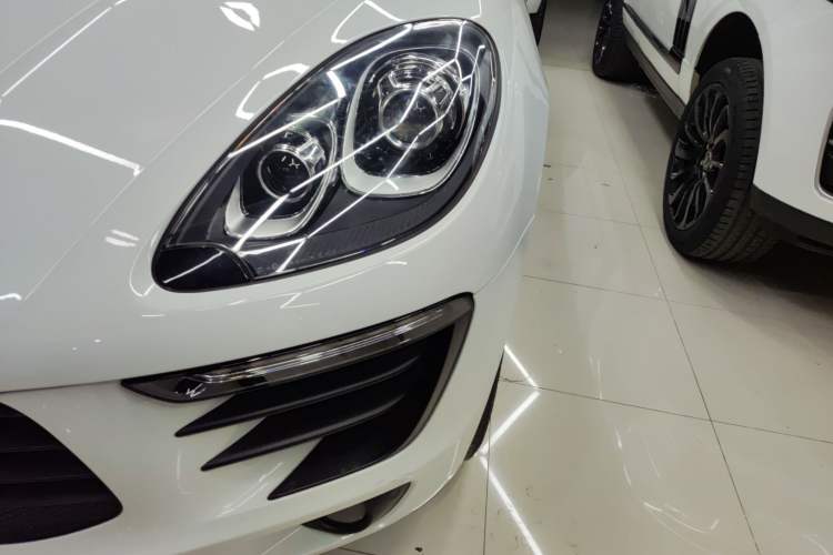 Used Porsche Macan 2017 Macan 2.0T