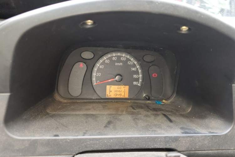 Used Wuling Zhiguang 2013 1.0L Practical Version