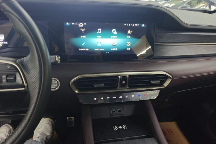 Used JETOUR X90 PLUS 2024 1.6TD DCT Villa PRO 5-Seater
