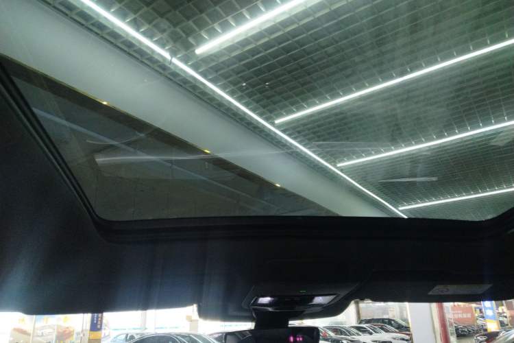 Used Volkswagen Teramont 2025 Tiguan Pro 450TSI Four-Wheel Drive Summit Edition