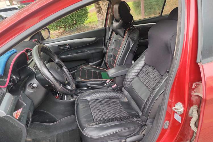 Used Suzuki Alivio 2015 1.6L Manual Comfort Model Left Front Seat