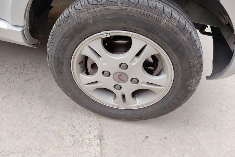 Used Wuling Rongguang 2011 1.2L Base Version