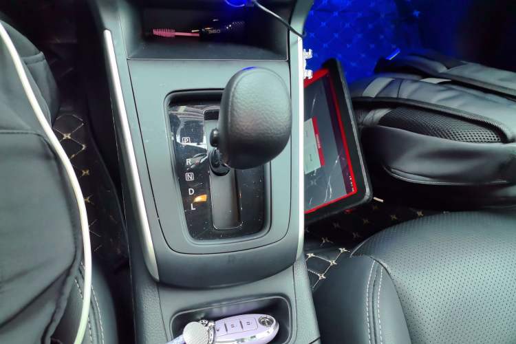 Used Nissan Sylphy 2022 Classic 1.6XE CVT Comfort Edition Gear Lever