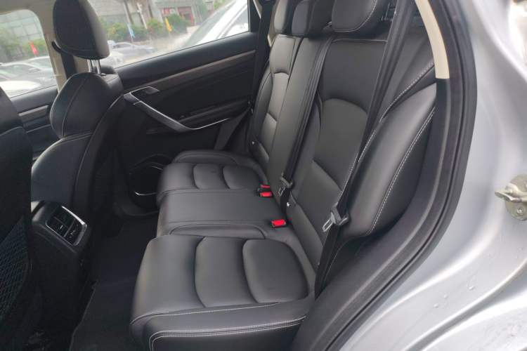 Used Geely Auto Emgrand X7 Sport 2020 1.5TD Automatic Smart Connect PRO Left Rear Seat