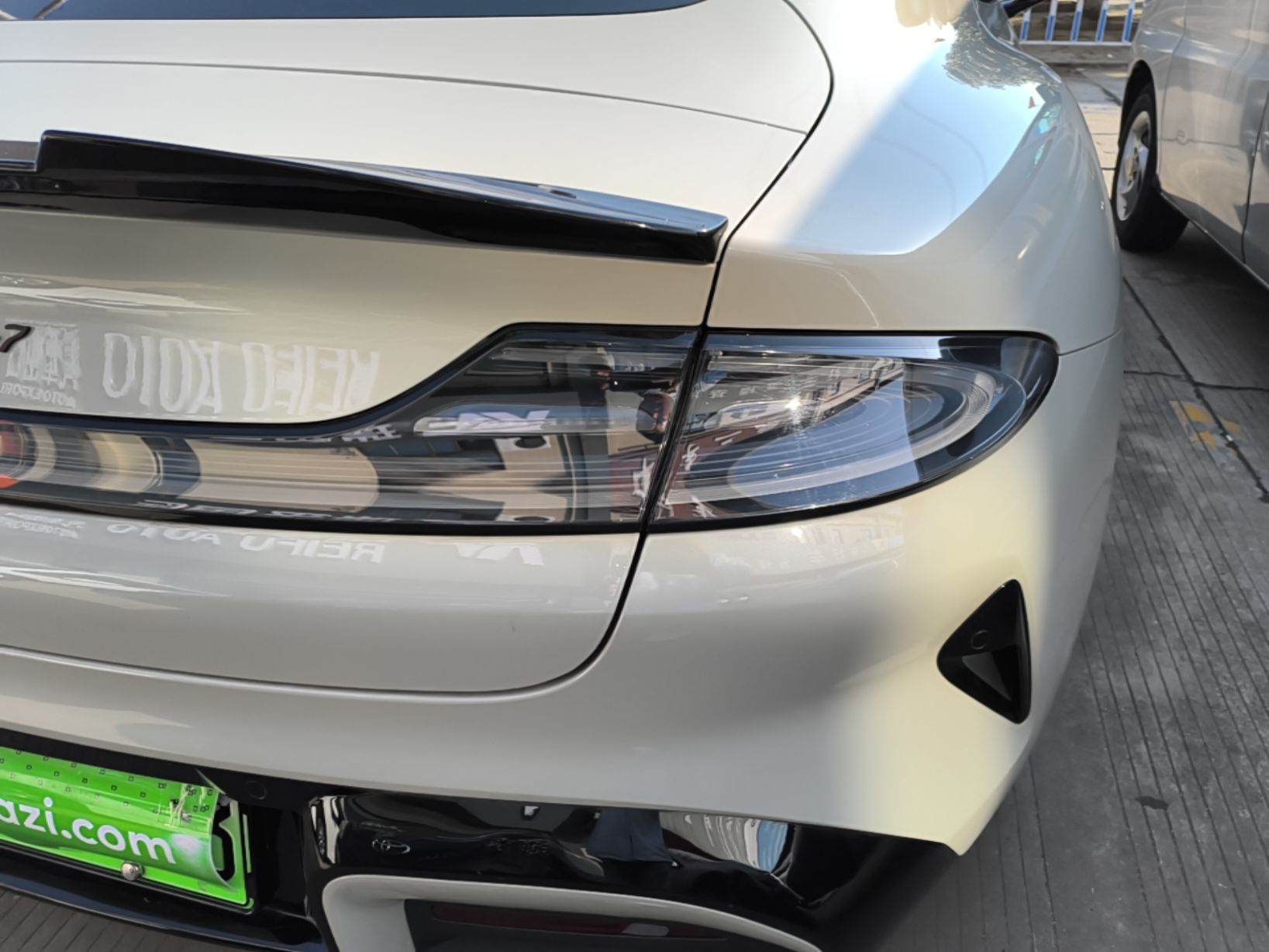 Xiaomi Auto SU7 2024 Rear-Drive Long-Range Intelligent Driving Version — снимка 9