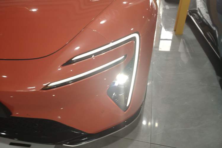 Used Avatr 06 2025 Pro Range-Extended Edition Left Front Headlight